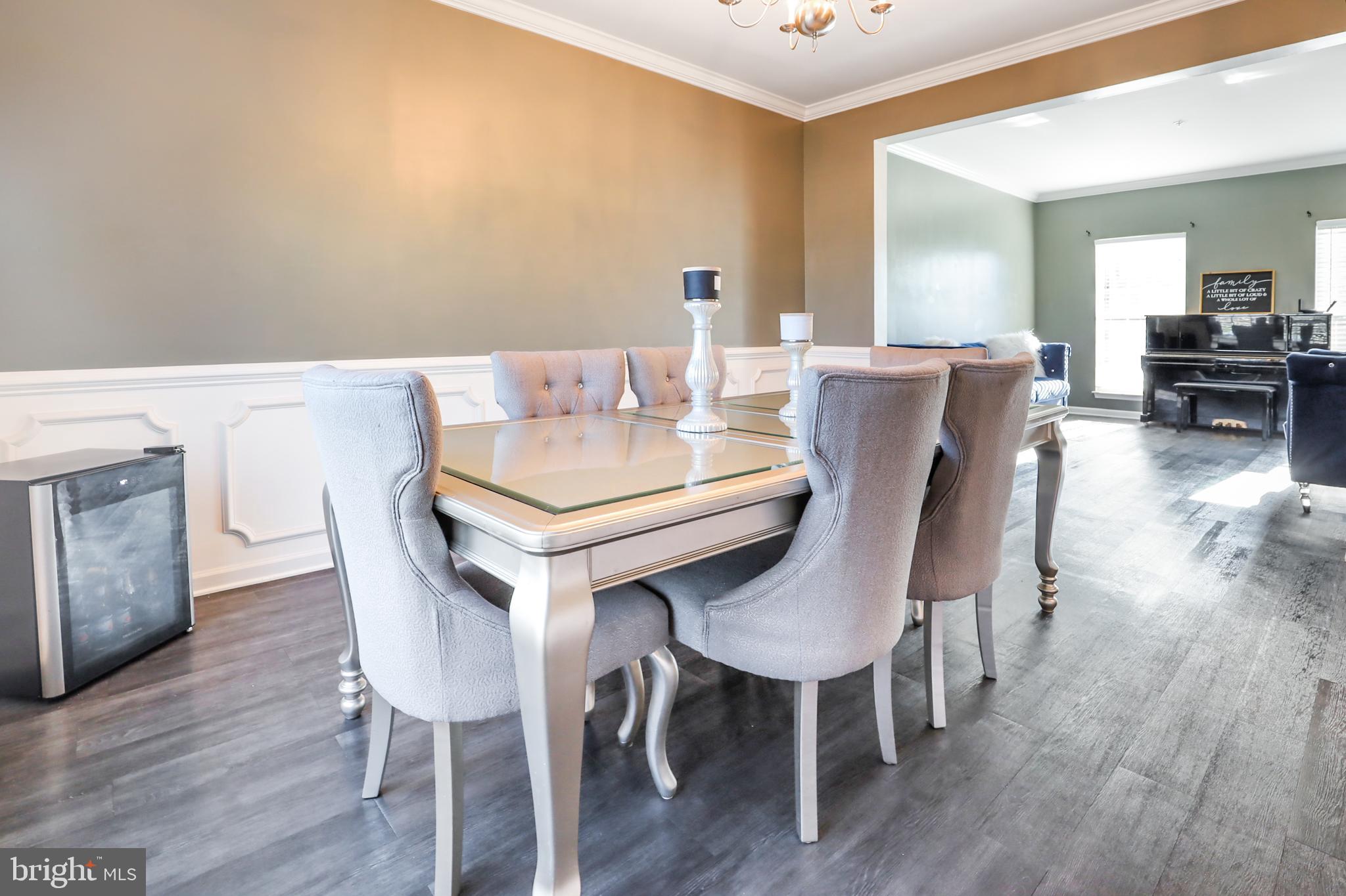 BRENTWOOD - Residential