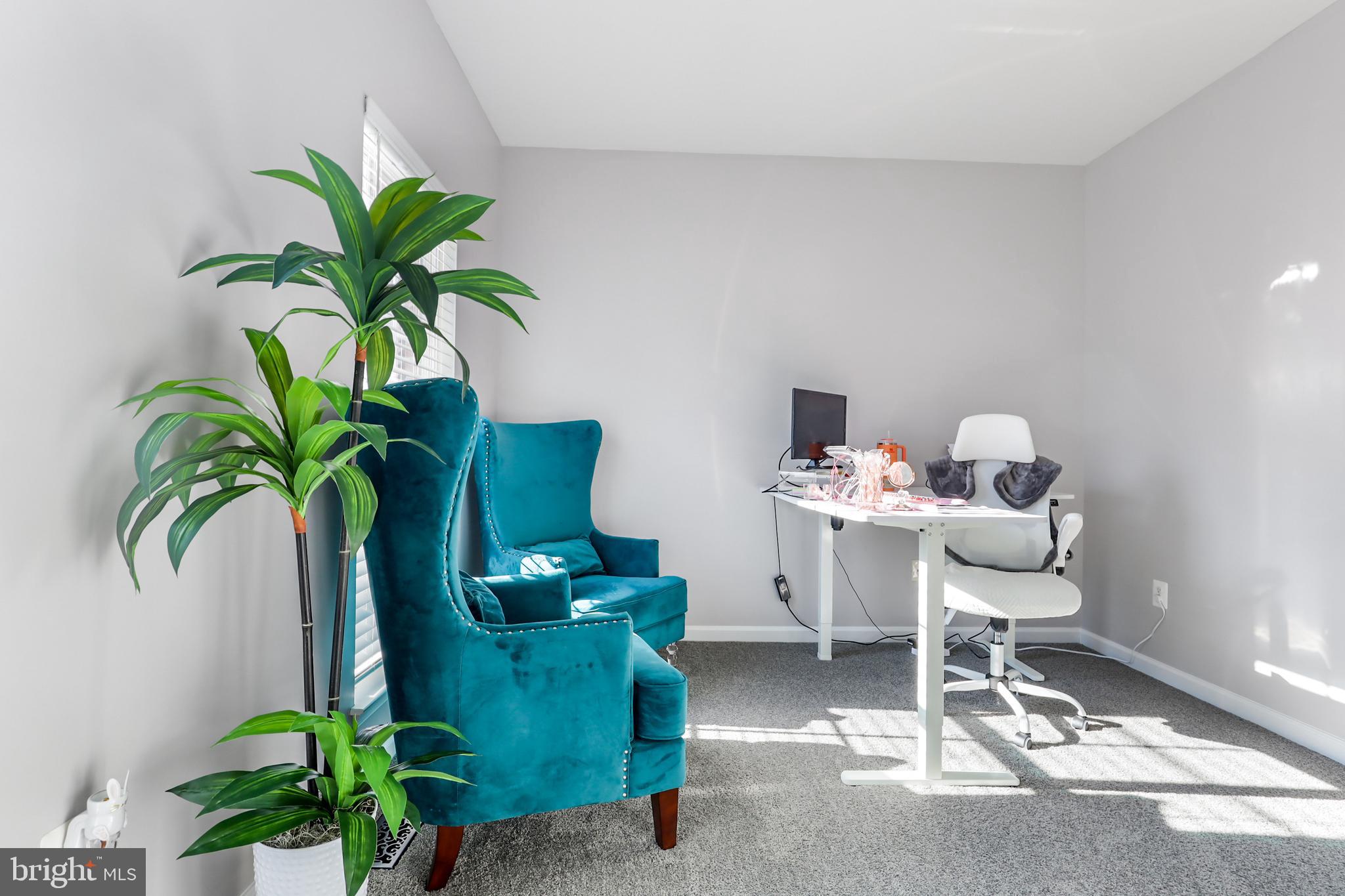 BRENTWOOD - Residential