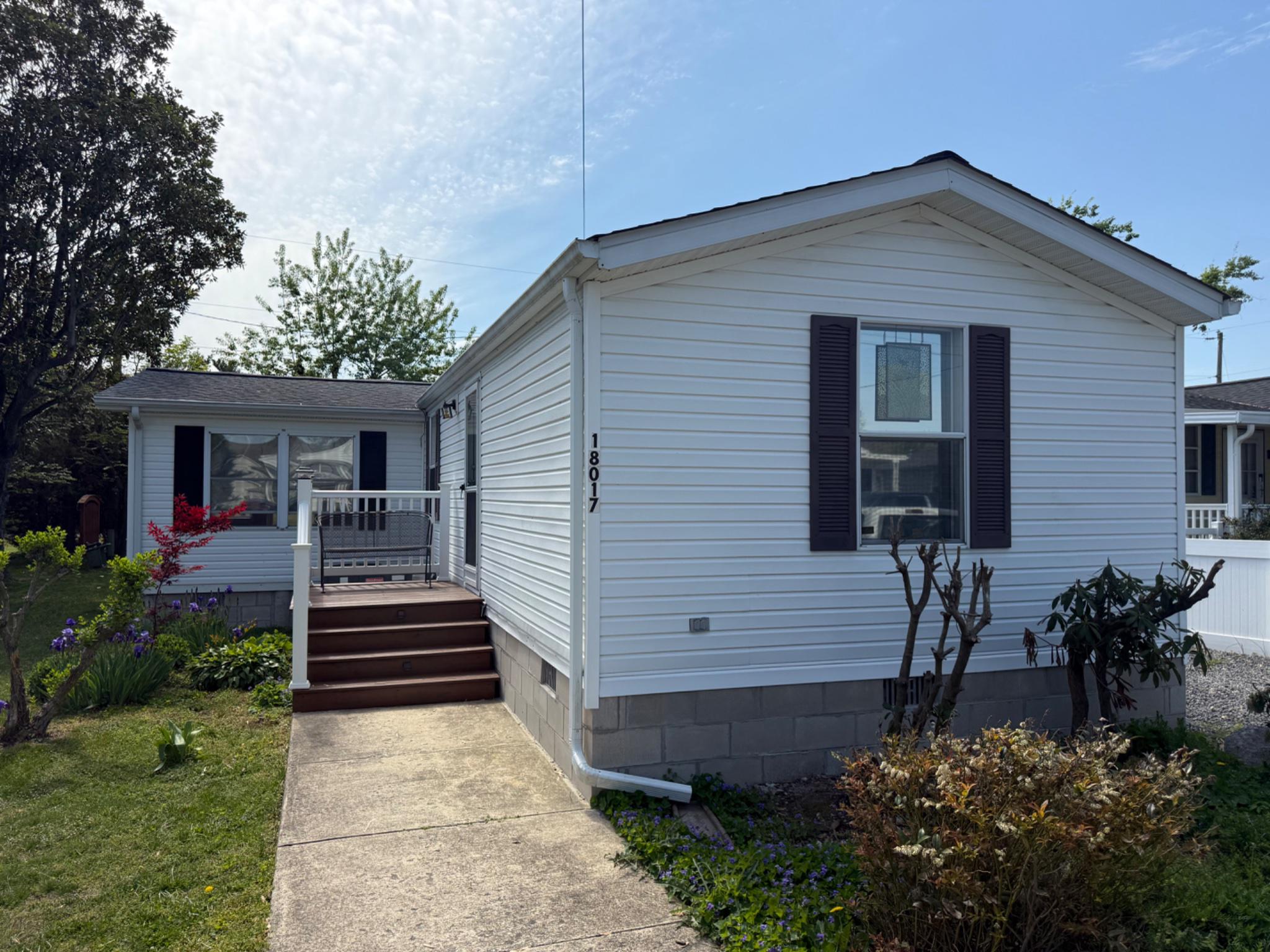MIDWAY PARK SUBD - Residential