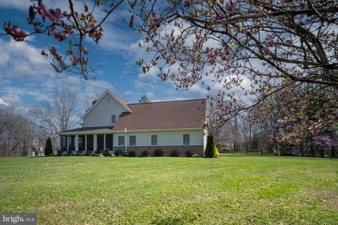 Tiny photo for 10752 Bridlerein Ct, SPOTSYLVANIA, VA 22553 (MLS # VASP2040532)