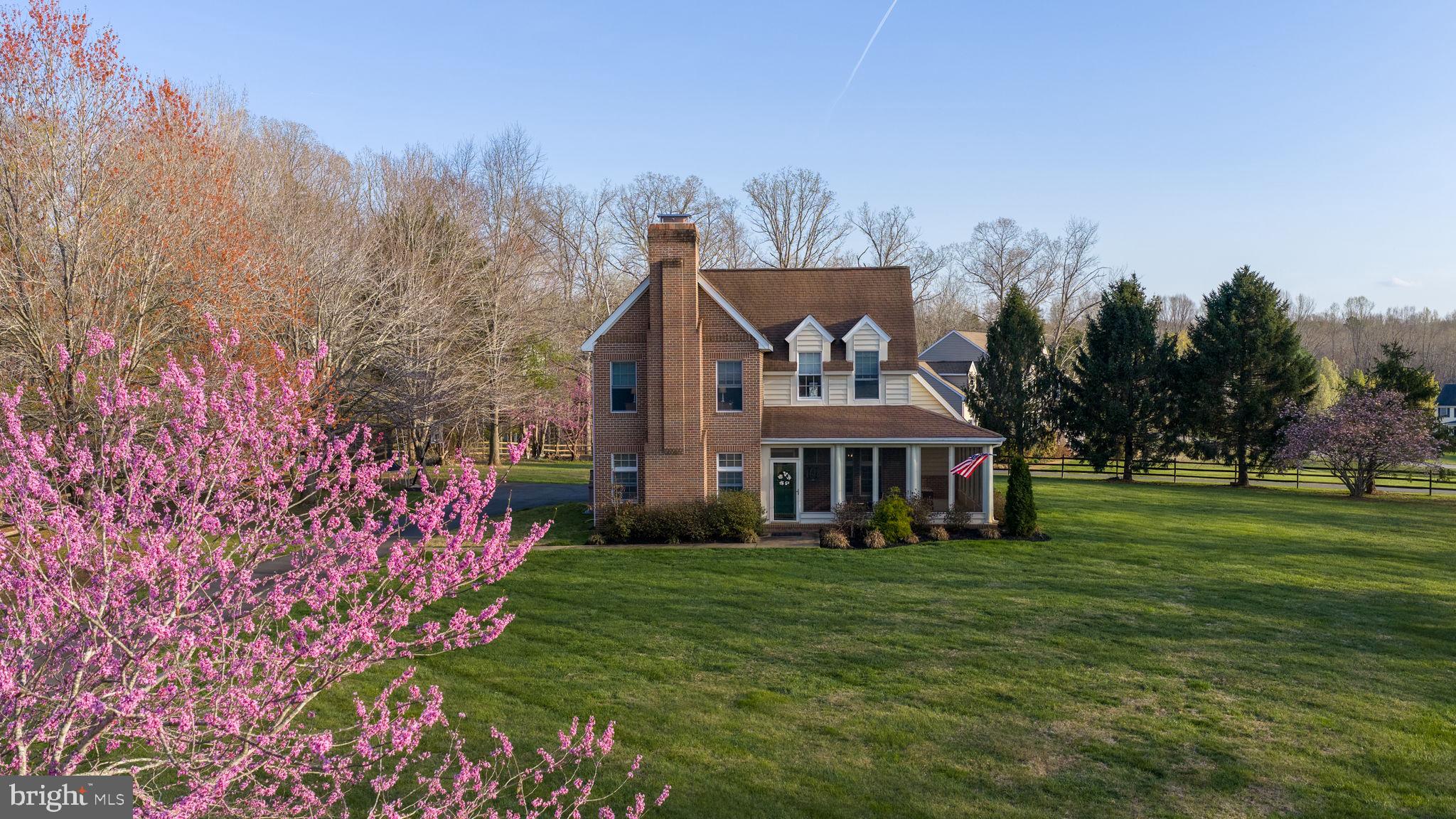 FOX CHASE - Residential