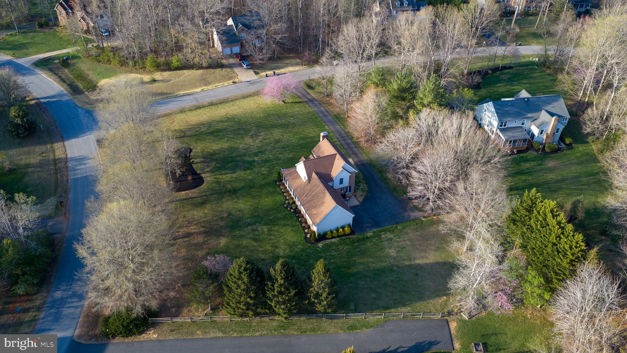 FOX CHASE - Residential