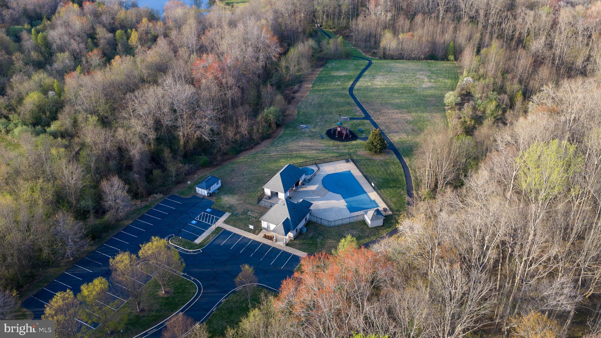 FOX CHASE - Residential