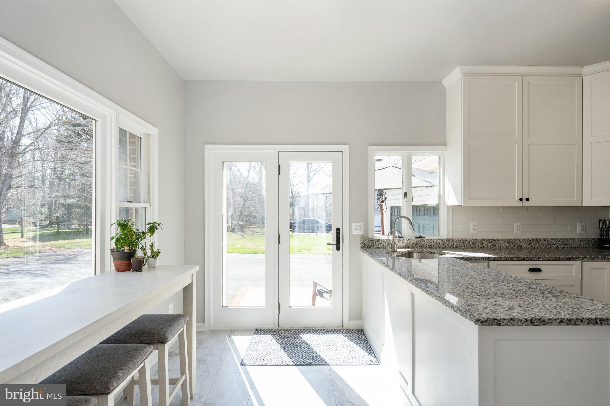 FOX CHASE - Residential