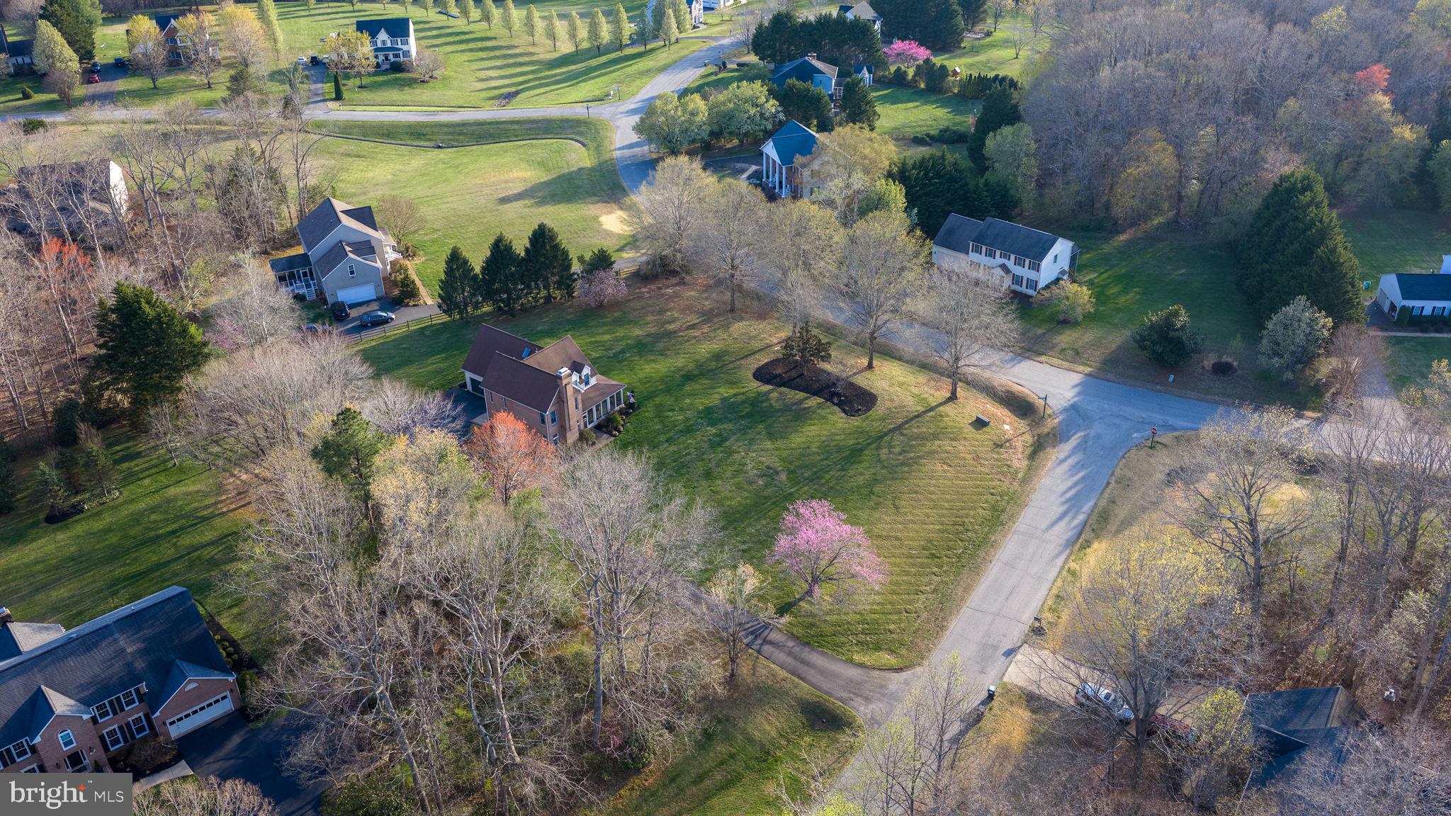 FOX CHASE - Residential