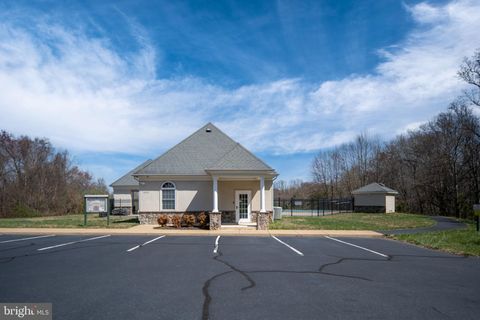 Tiny photo for 10752 Bridlerein Ct, SPOTSYLVANIA, VA 22553 (MLS # VASP2040532)