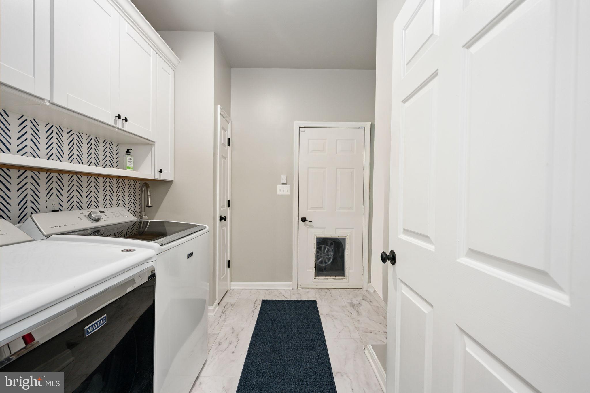 FOX CHASE - Residential