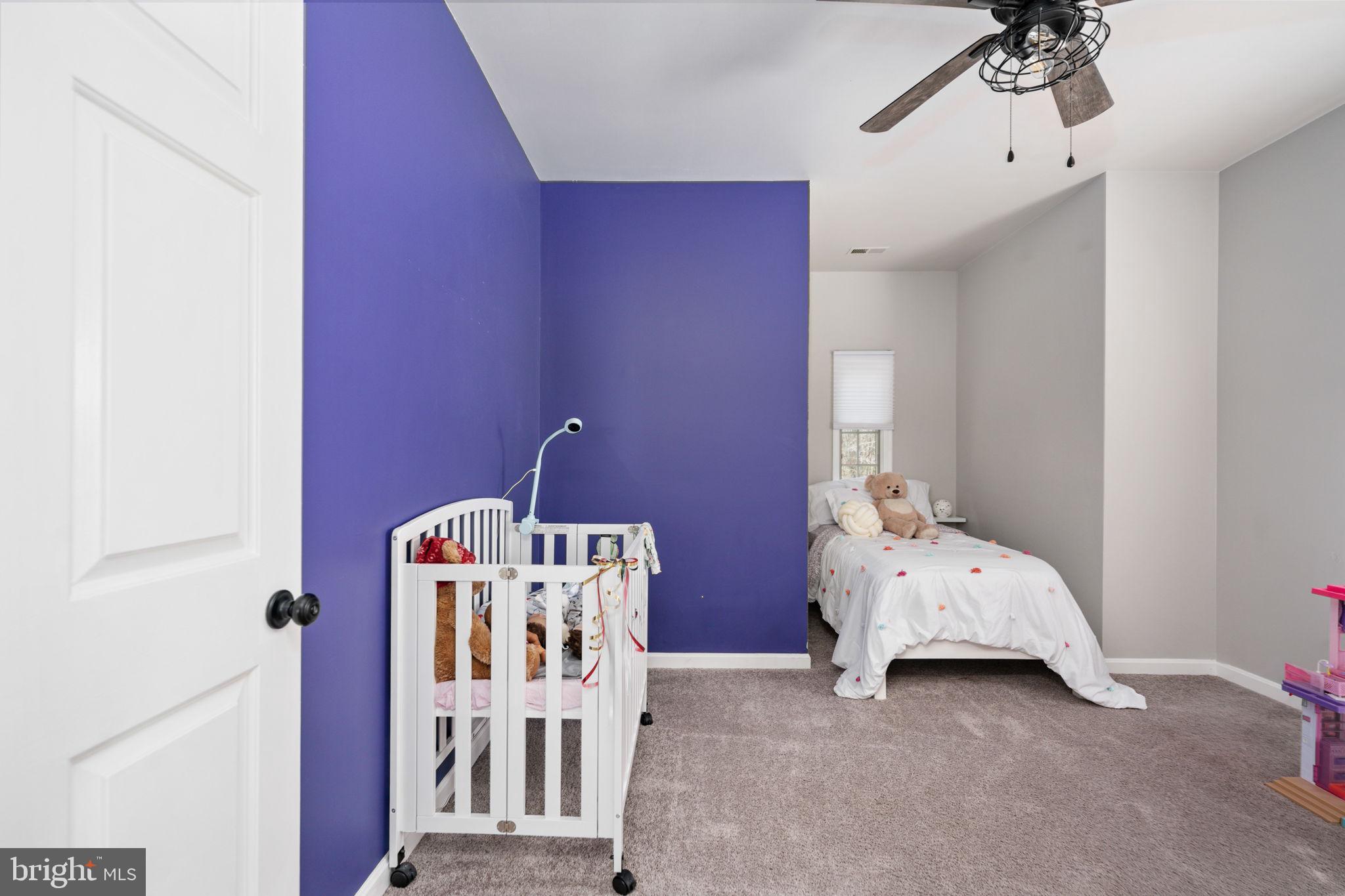 FOX CHASE - Residential