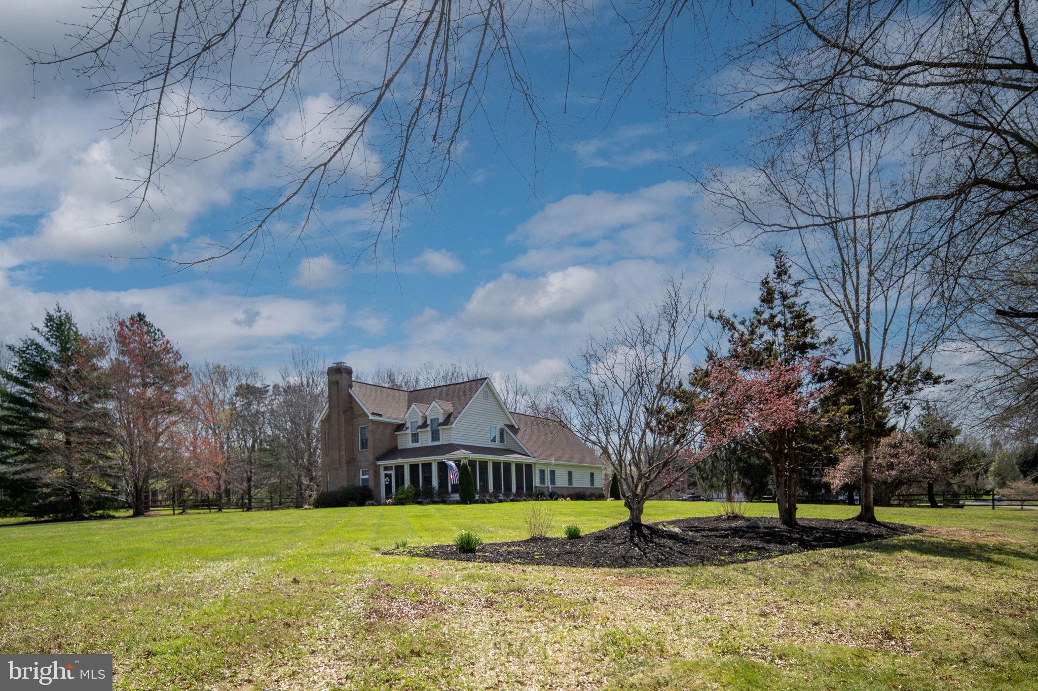 FOX CHASE - Residential