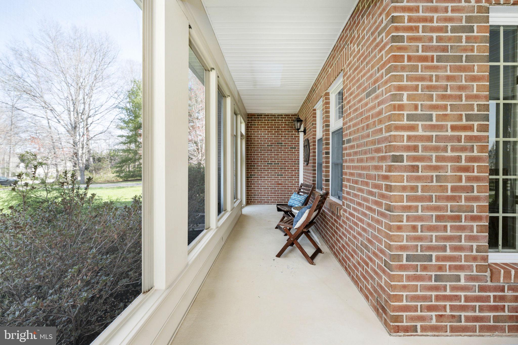 FOX CHASE - Residential