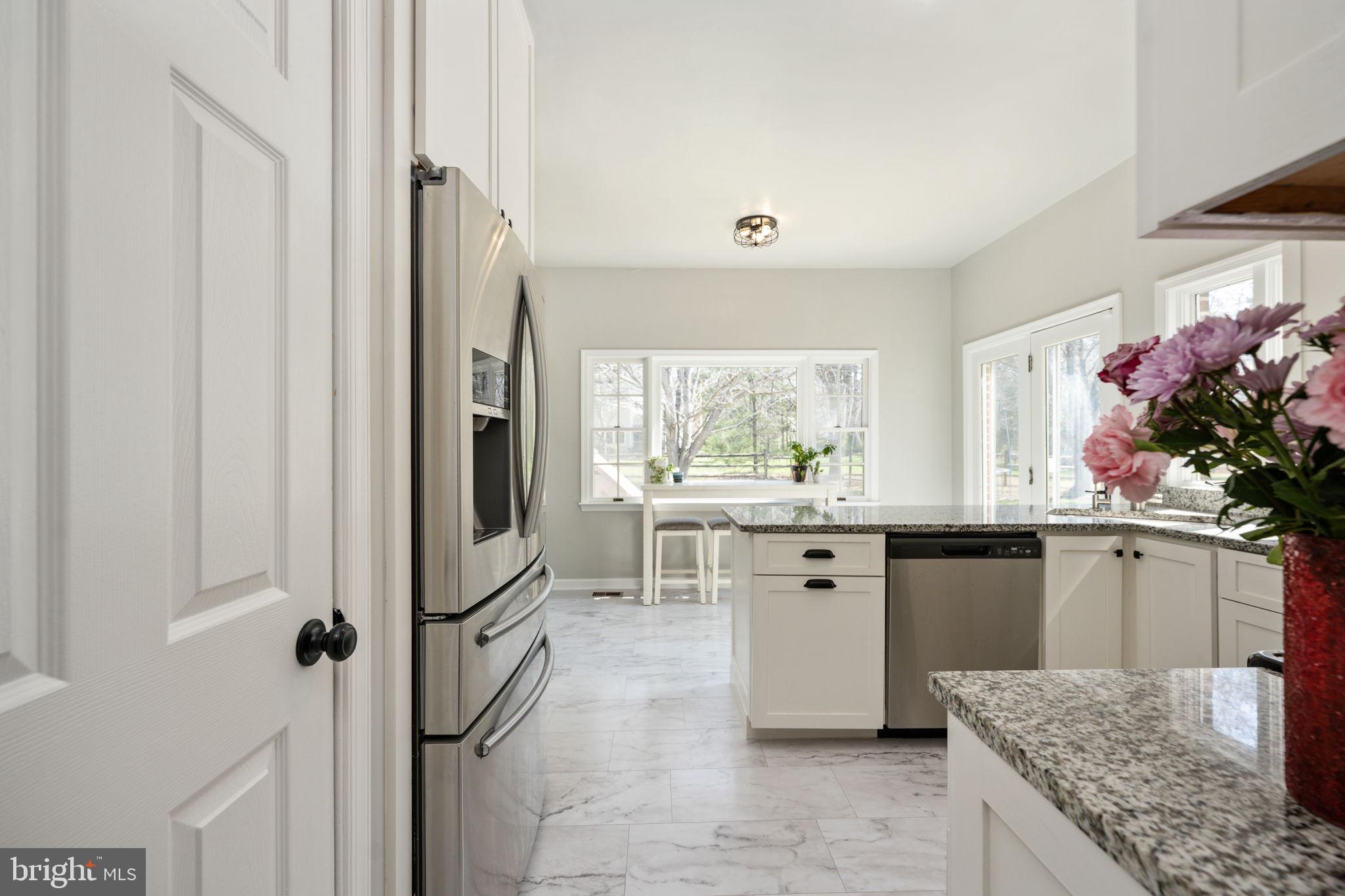 FOX CHASE - Residential