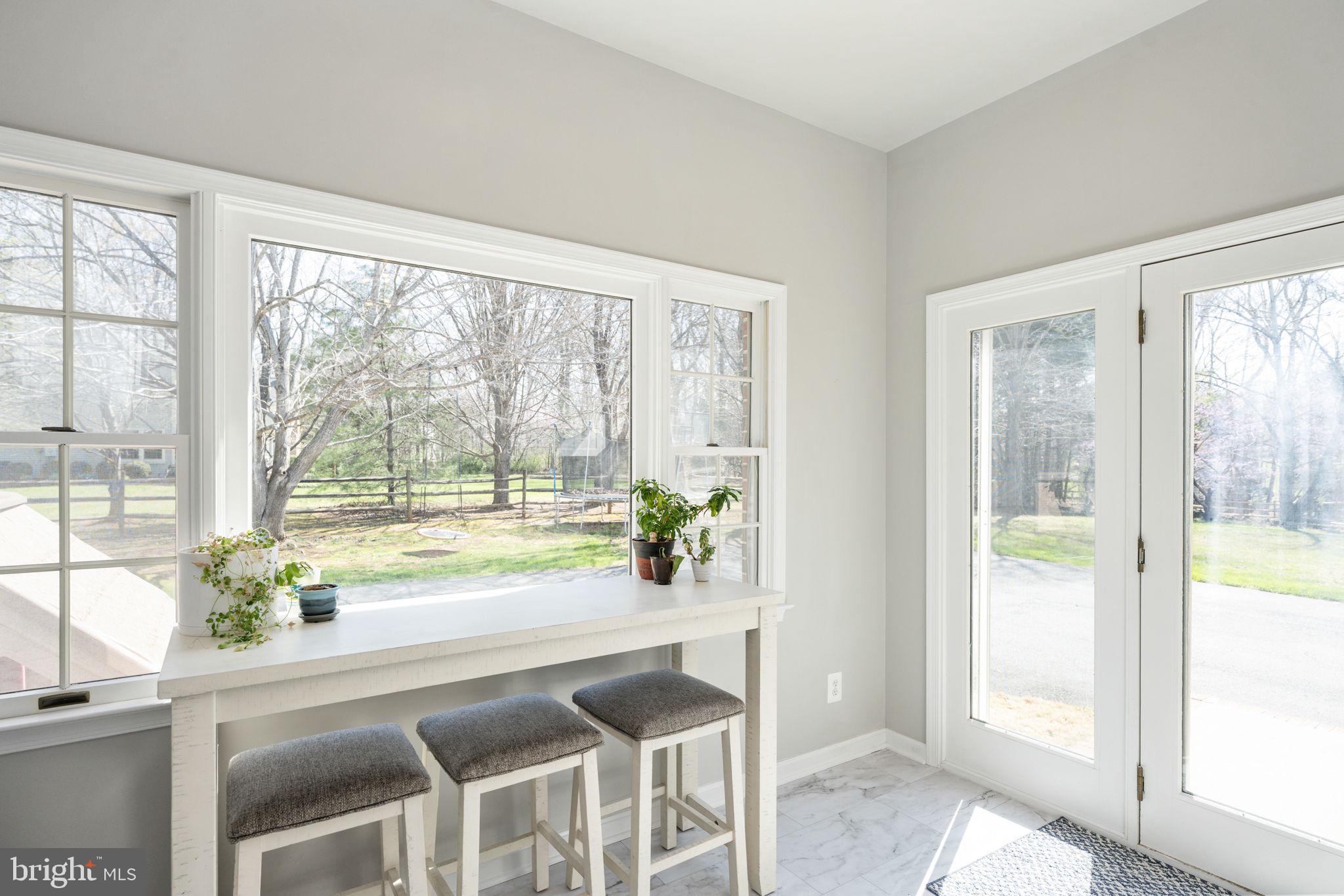 FOX CHASE - Residential