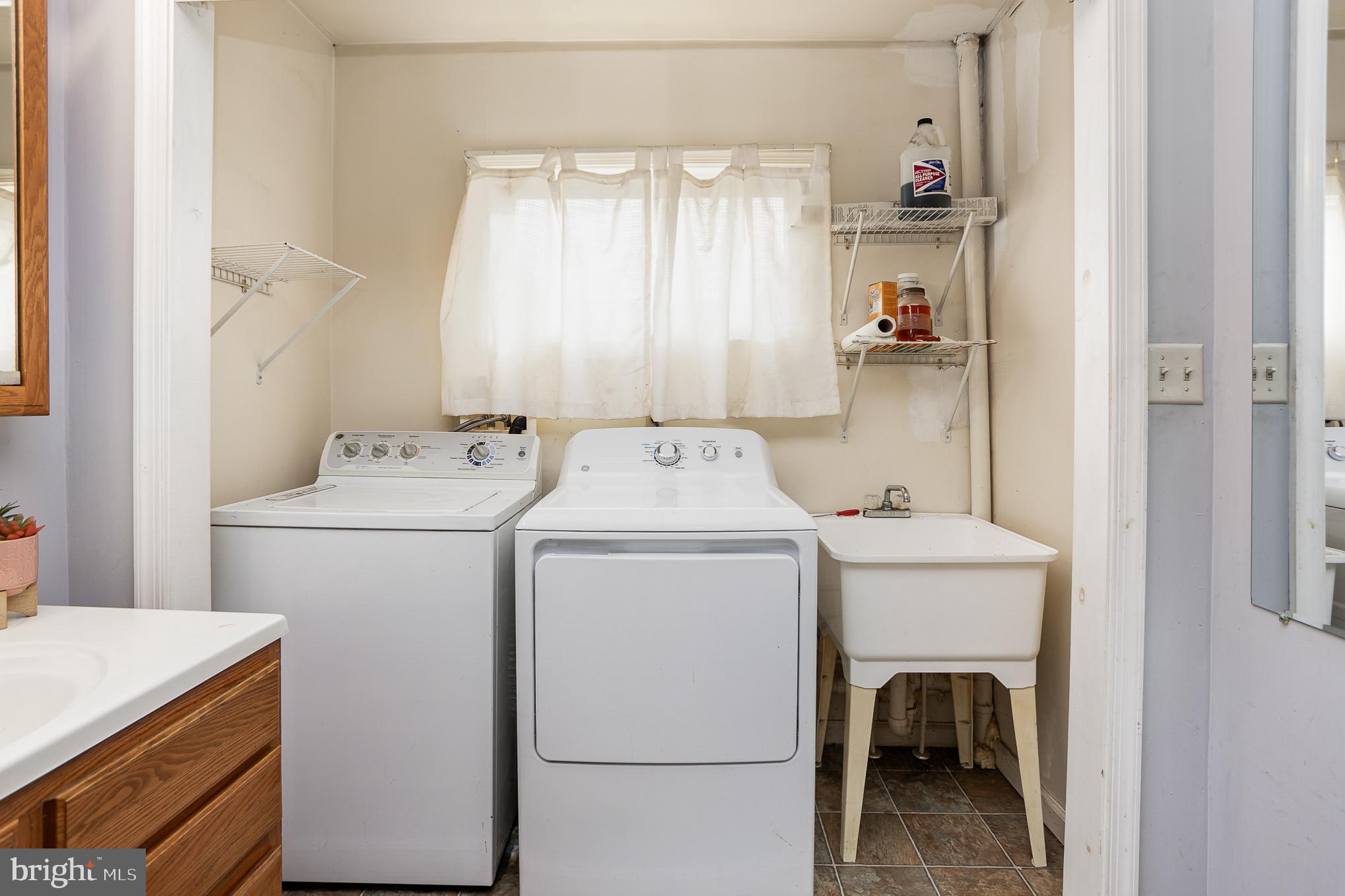 OLD DUNDALK - Residential