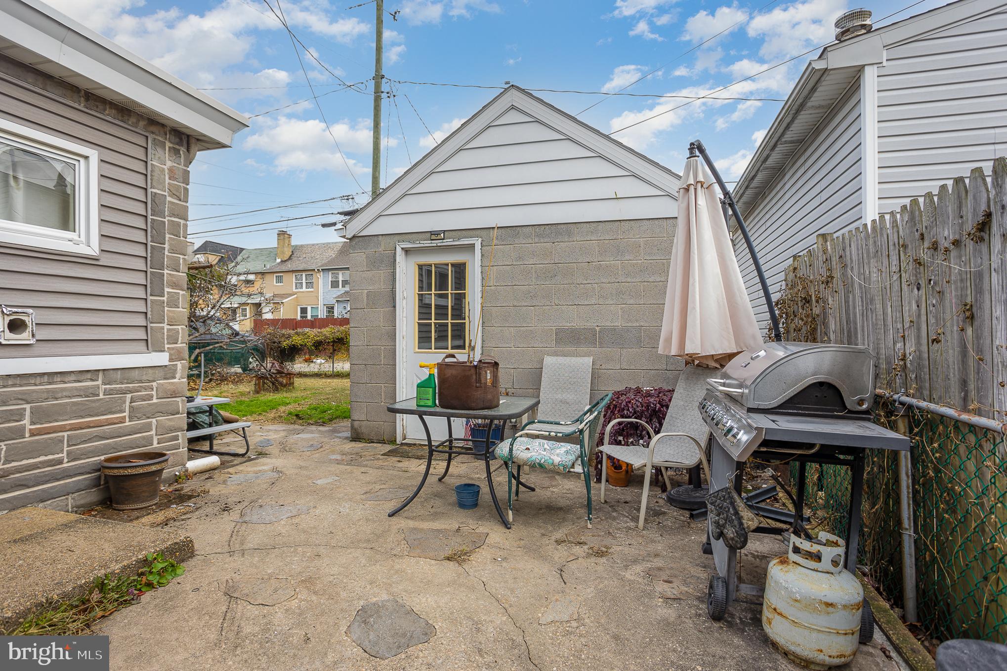 OLD DUNDALK - Residential