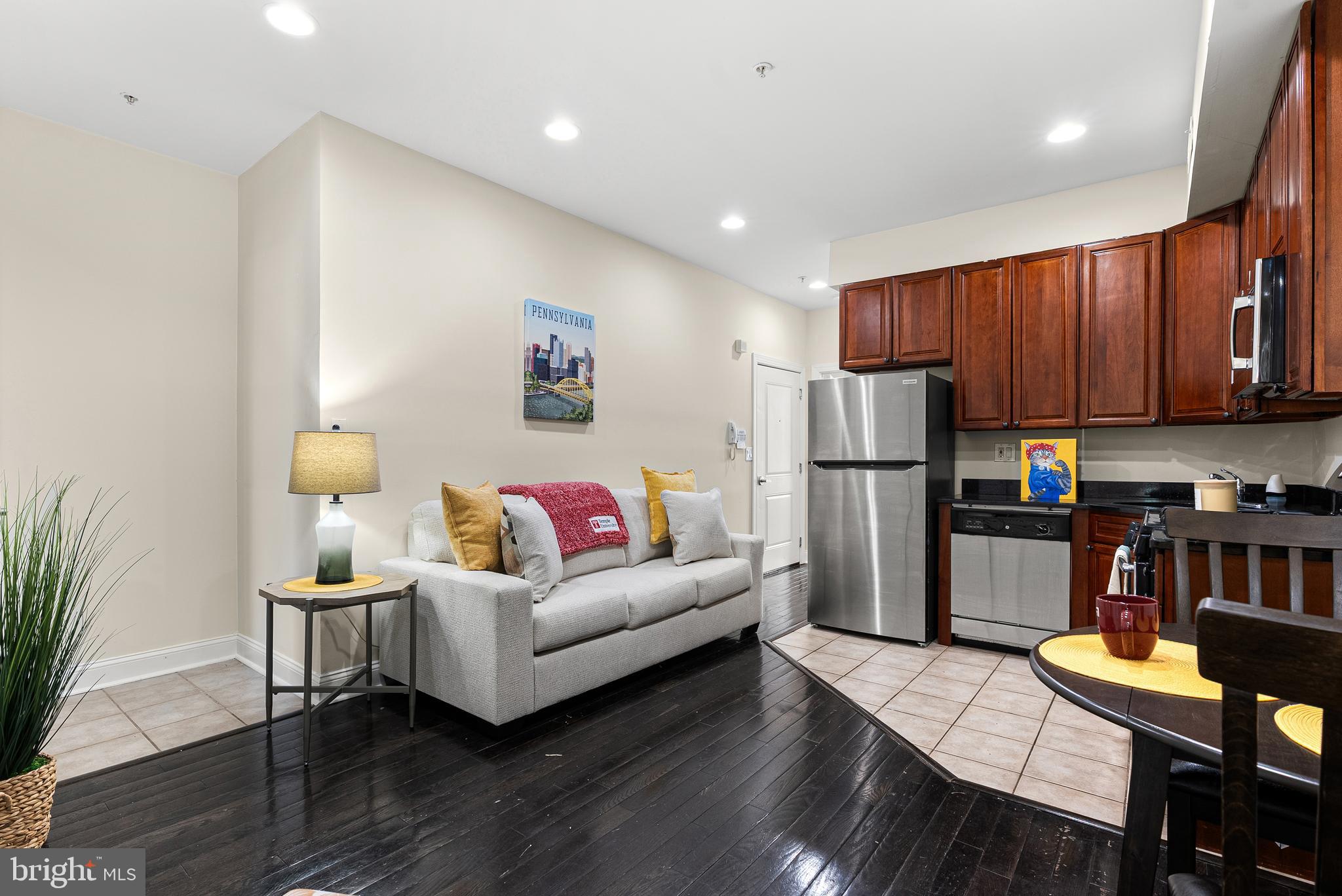 TEMPLE UNIVERSITY - Residential Lease