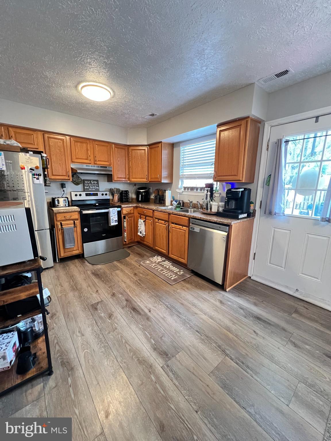 21412 MANON WAY