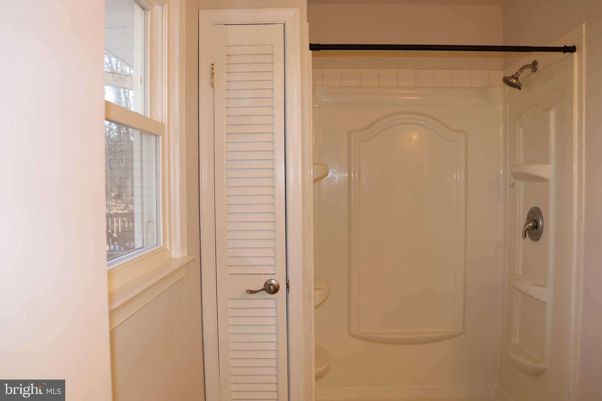 NOKESVILLE - Residential