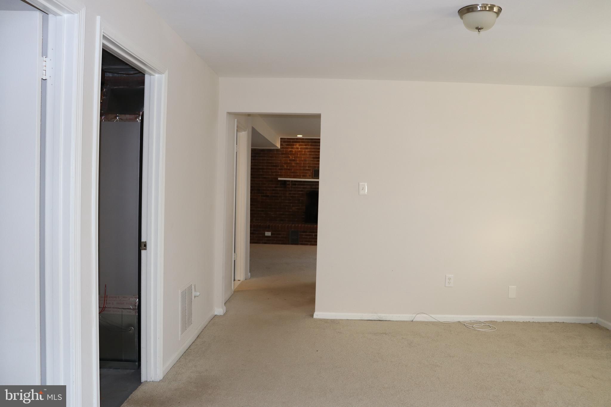 NOKESVILLE - Residential