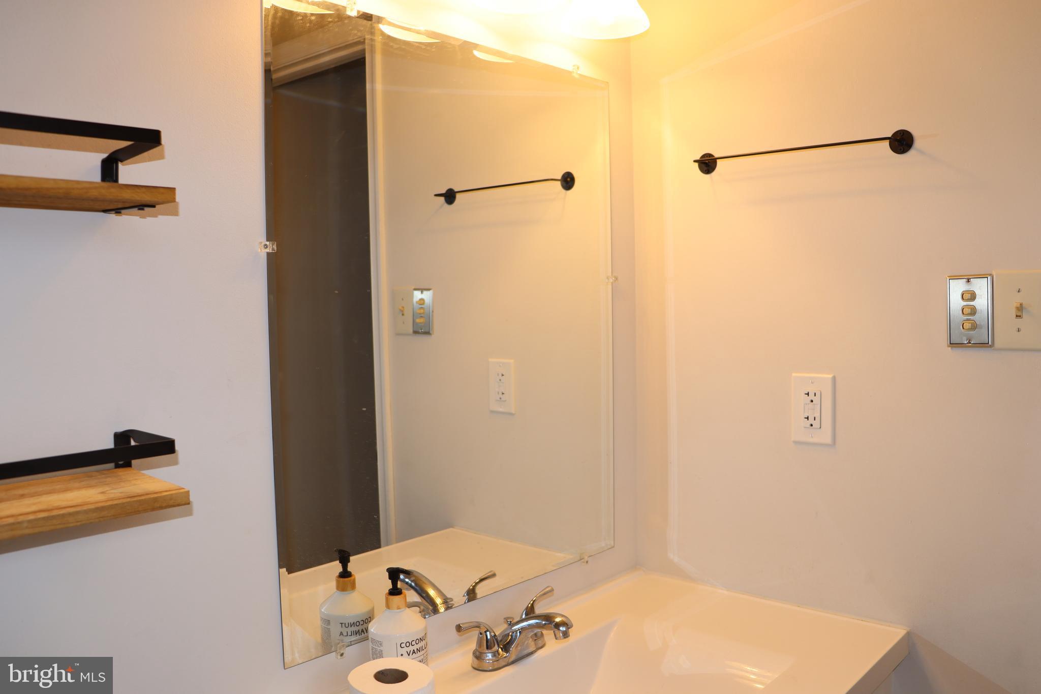 NOKESVILLE - Residential