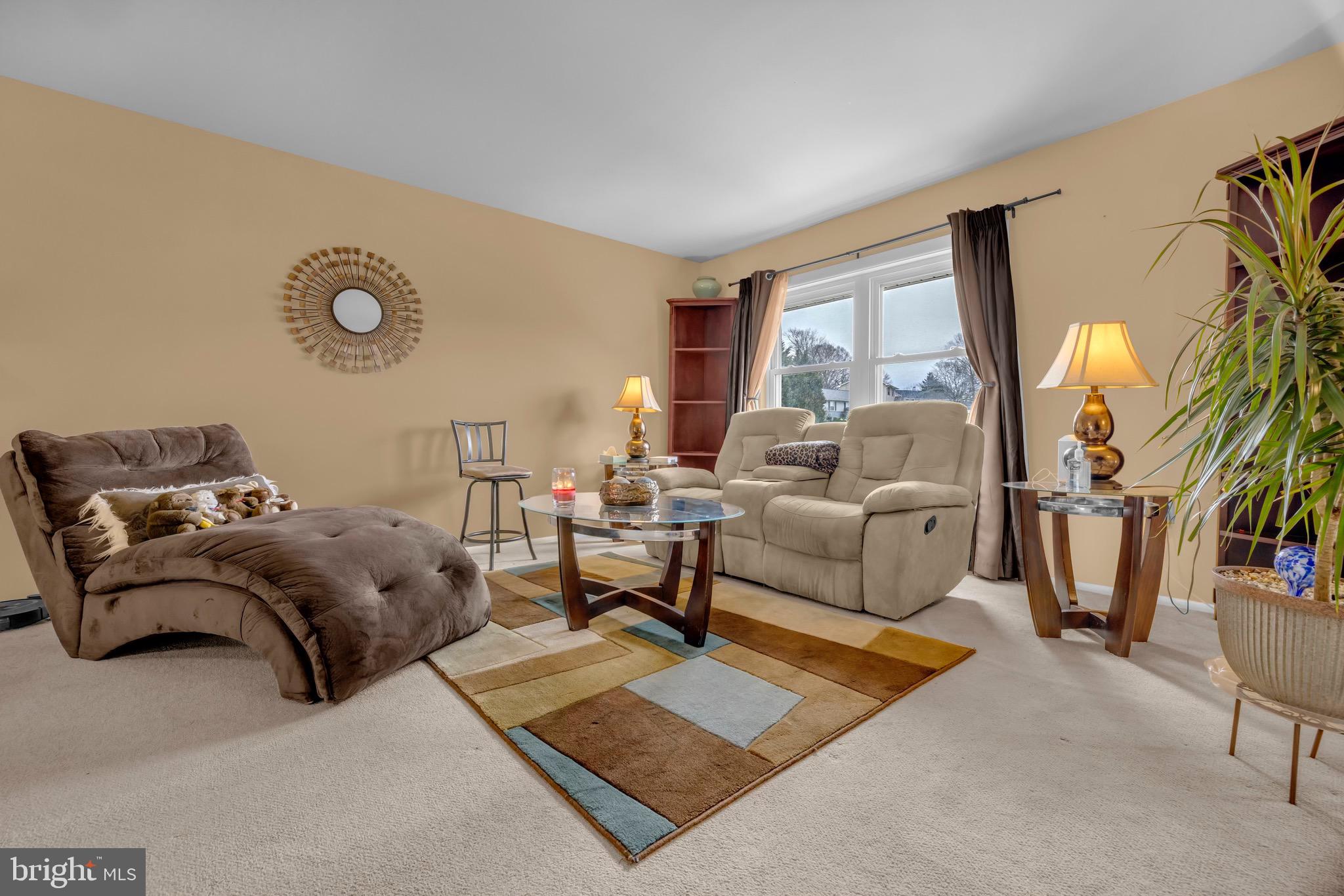 EDGEWOOD MEADOWS - Residential