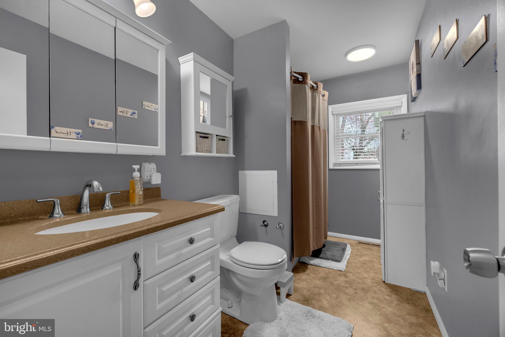 EDGEWOOD MEADOWS - Residential