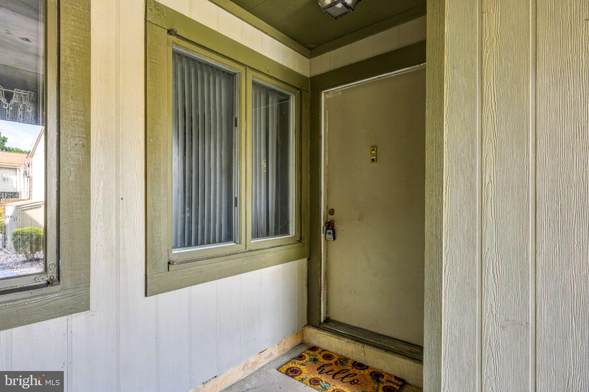 253 UXBRIDGE DRIVE