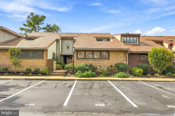 253 UXBRIDGE, CHERRY HILL, NJ 08034 - Image fc68705ad3e2caf48ccf2e2ac02c9d6e/879925946