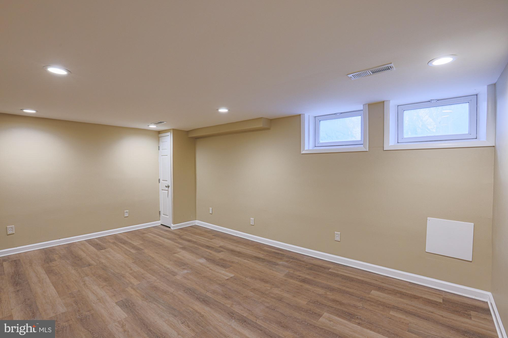 NORTHWOOD HISTORIC DISTRICT - Residential Lease