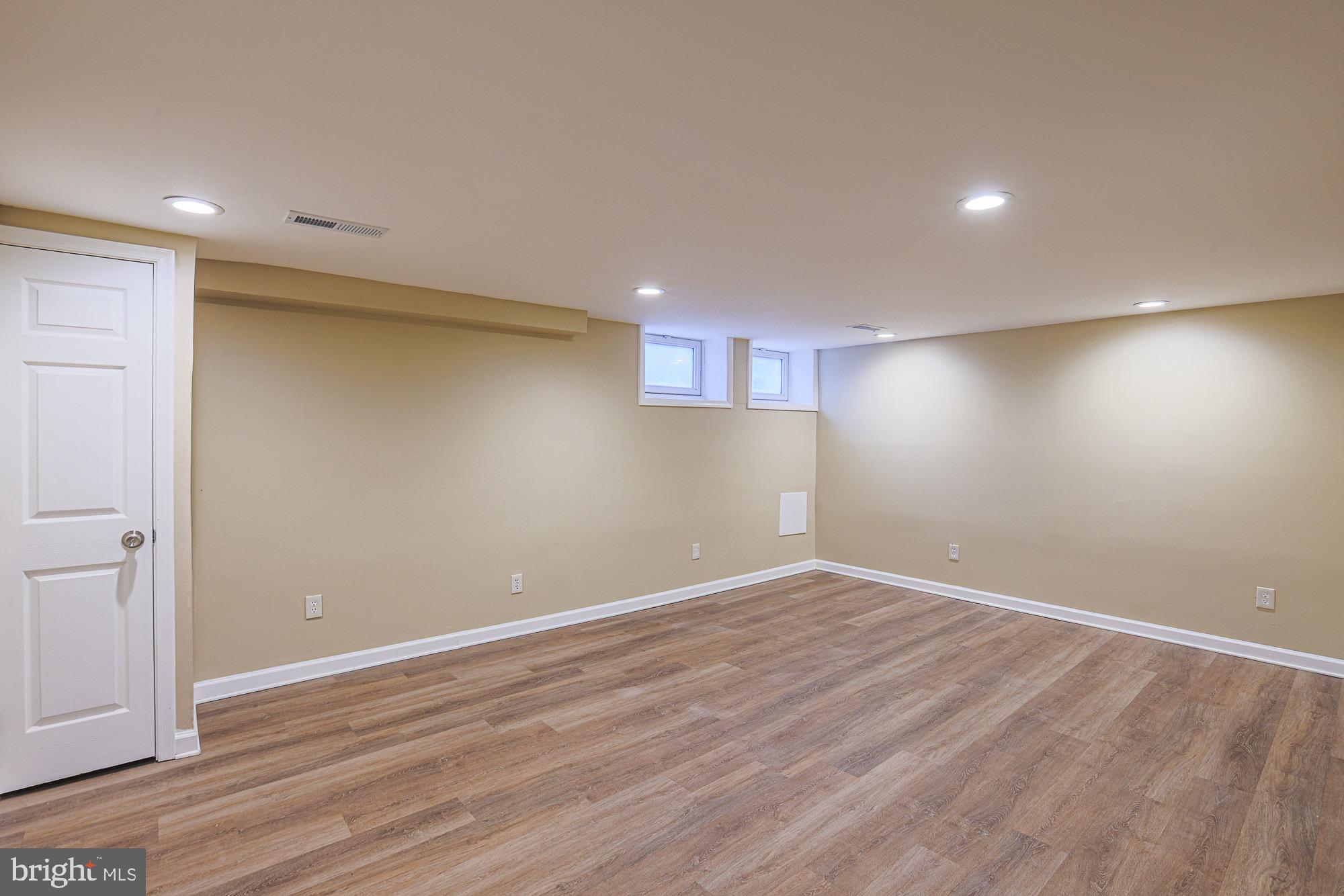 NORTHWOOD HISTORIC DISTRICT - Residential Lease