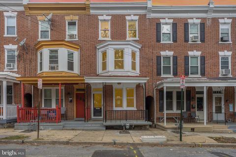 817 E ORANGE STREET LANCASTER PA 17602