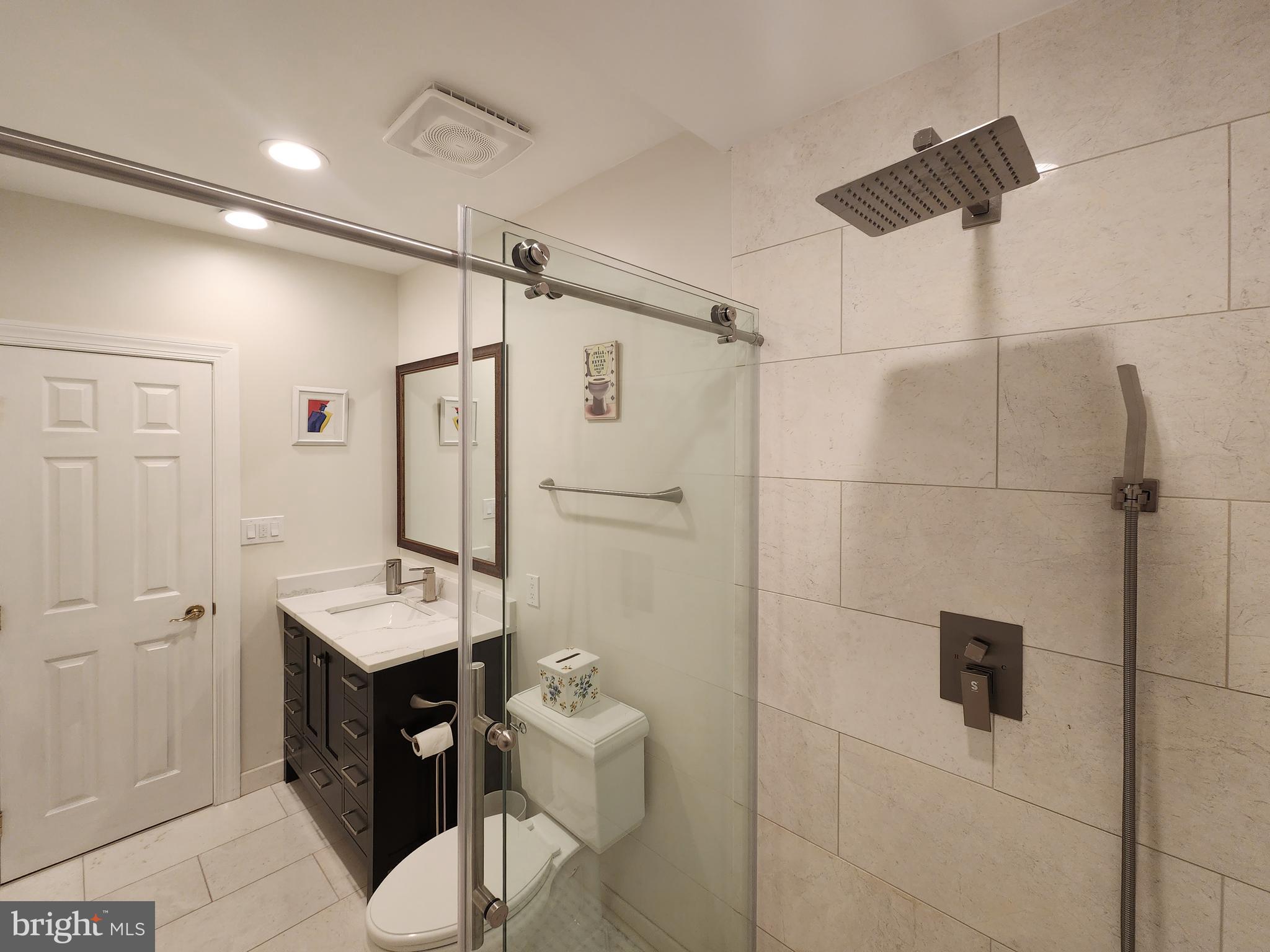 TIMBERLAKE ESTATES SOUTH - Residential