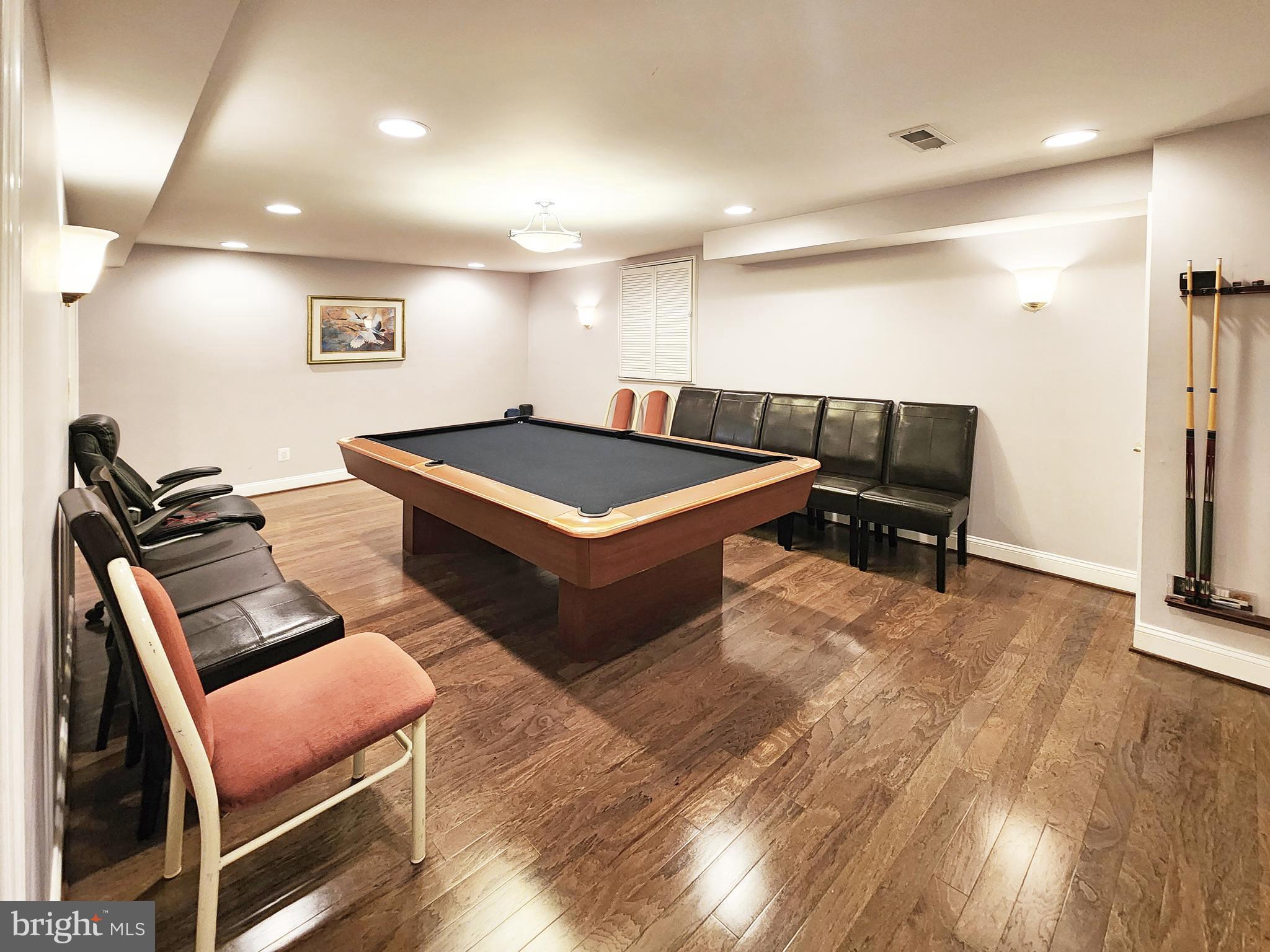 TIMBERLAKE ESTATES SOUTH - Residential