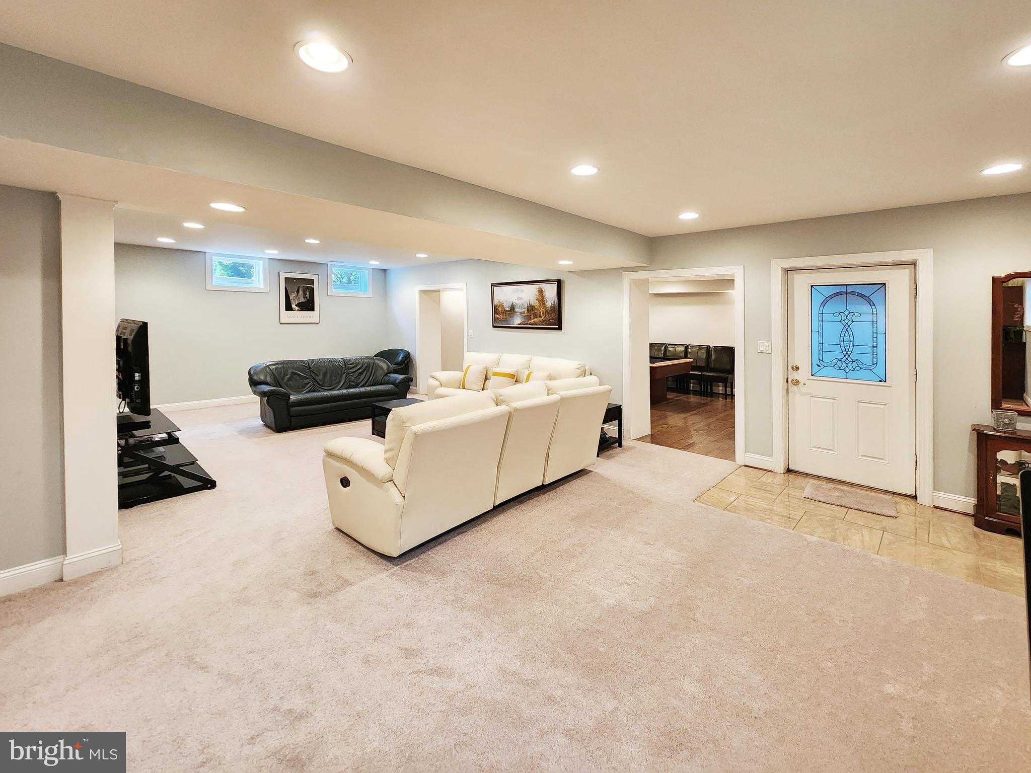 TIMBERLAKE ESTATES SOUTH - Residential