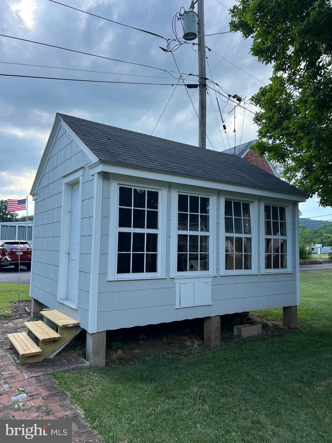 DILLSBURG BORO - Residential