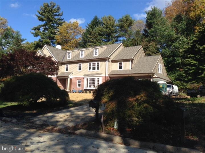 Exquisite Custom Built Luxury New Construction in Radnor Township. Designed to capture the reminiscent of an early 1900's Colonial Craftsman home, 720 Malin offers a unique opportunity for the most discerning buyers. Located within an established neighborhood, this spectacular home is near completion and ready to be shown. Set on a 1-acre corner lot, the interior architecture offers an open floorplan, high ceilings, and lots of natural light.