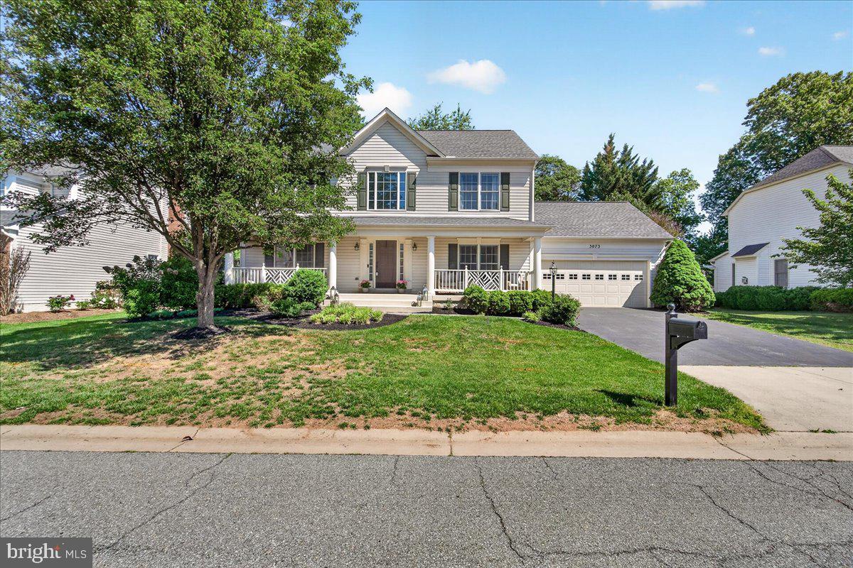 WINDSOR KNOLLS - Residential