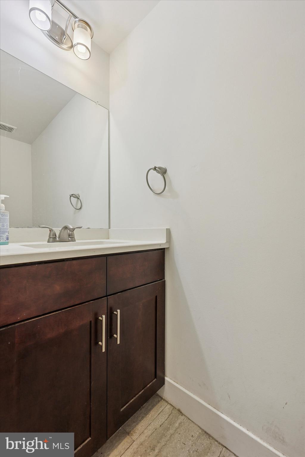 MANAYUNK - Residential Lease