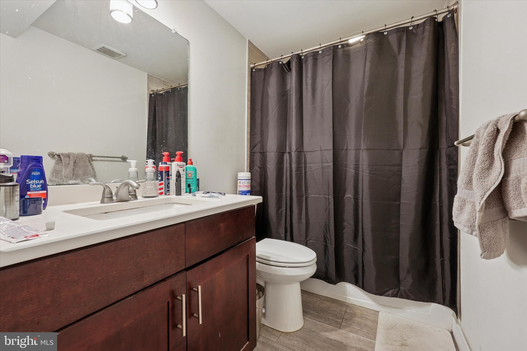 MANAYUNK - Residential Lease