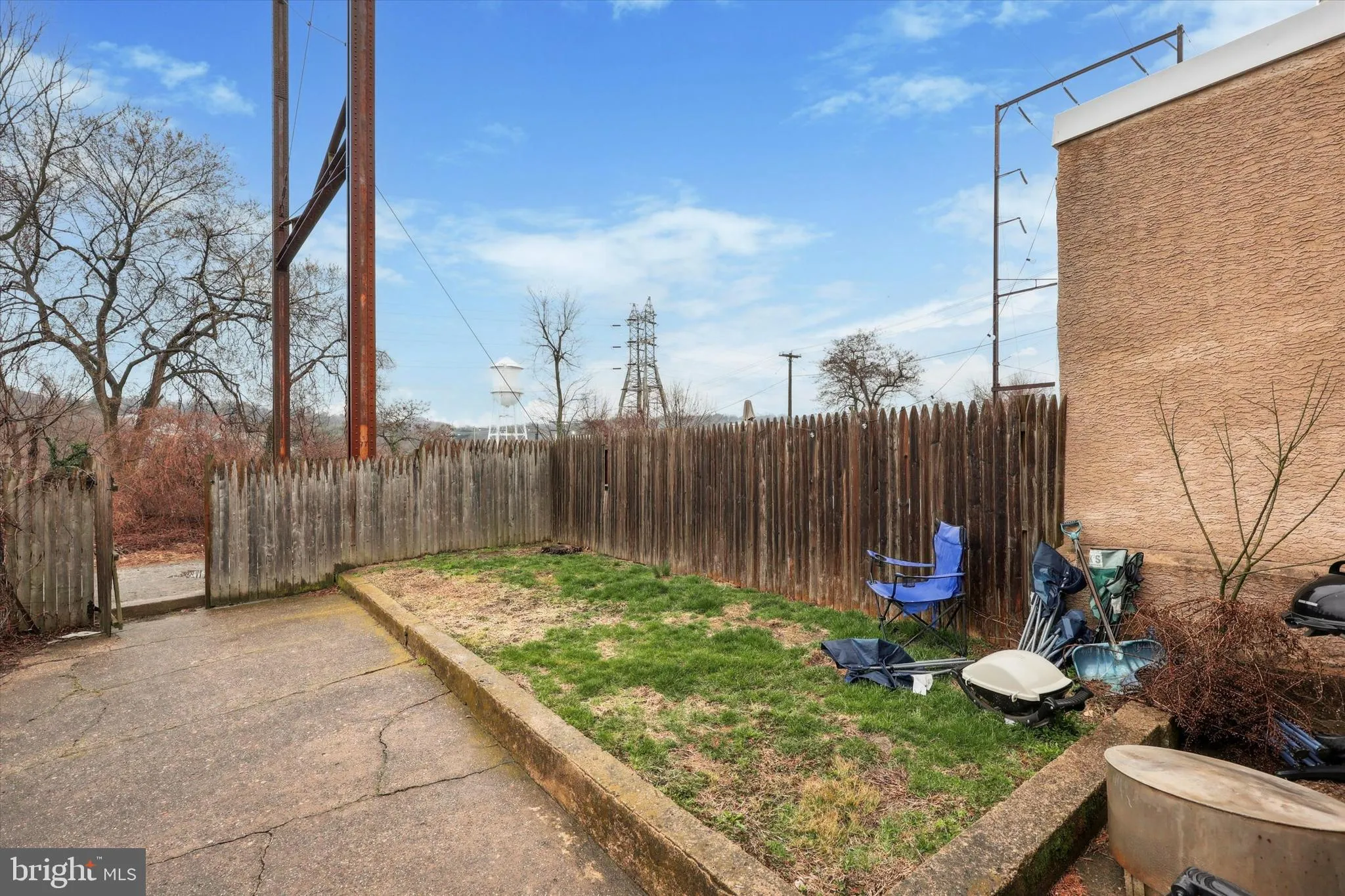 Philadelphia, Pennsylvania 19127, United States, 4 Bedrooms Bedrooms, ,3 BathroomsBathrooms,Residential,Active,123609