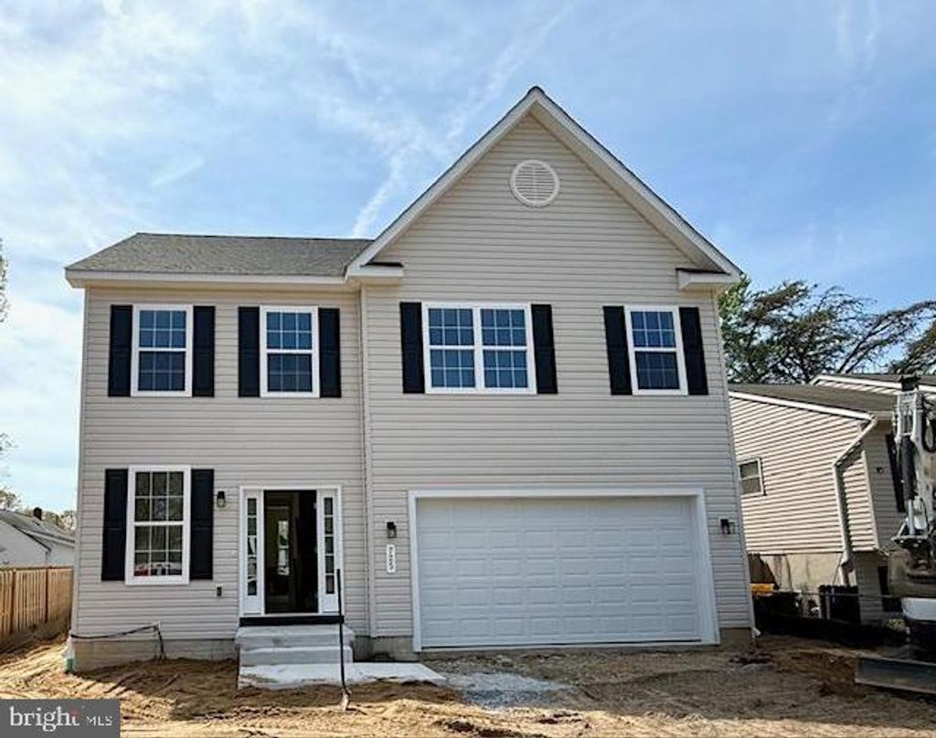 Photo of 725 220th Street, PASADENA, MD 21122 (MLS # MDAA2142950)