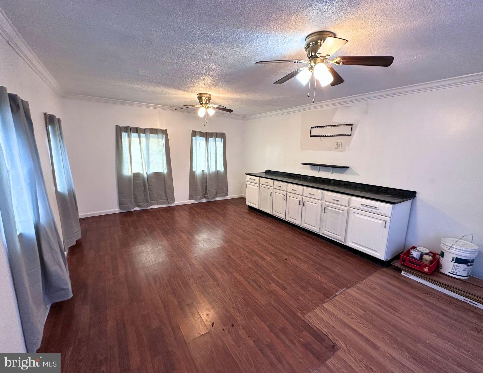 WINDSOR TERRACE - Residential