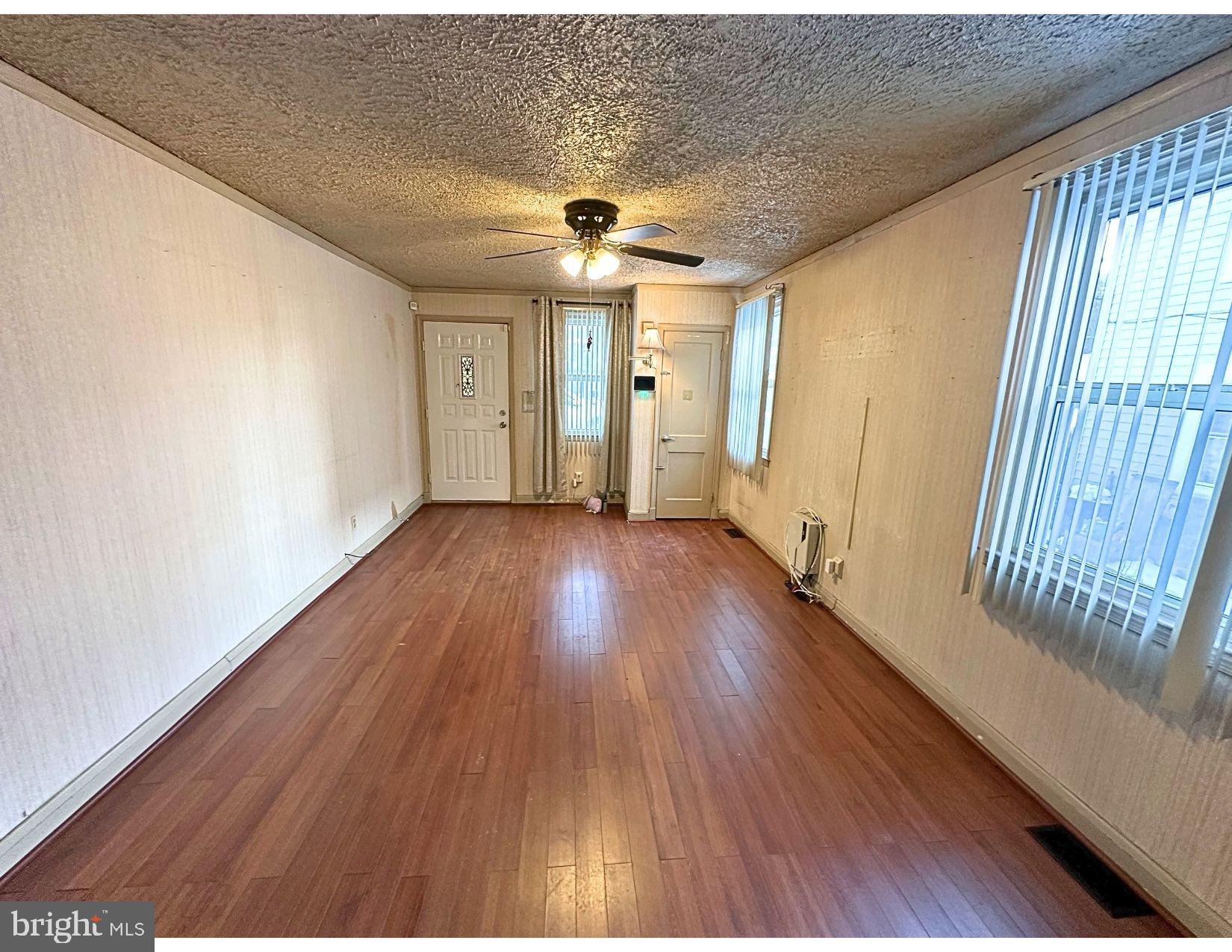 WINDSOR TERRACE - Residential