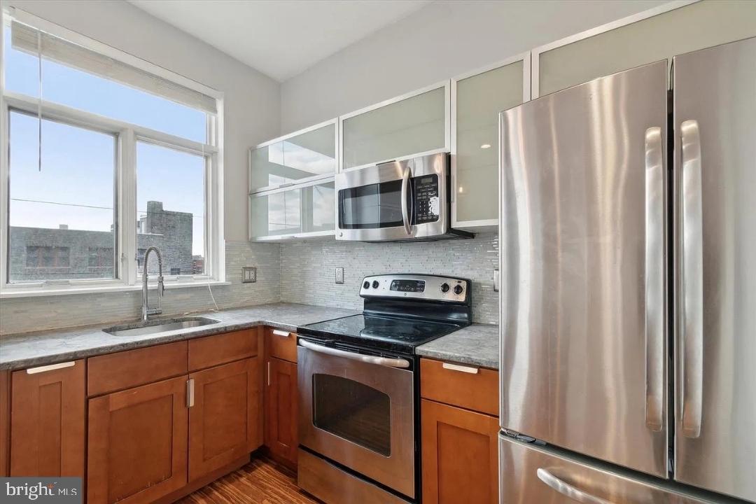 808 N 4TH STREET 2