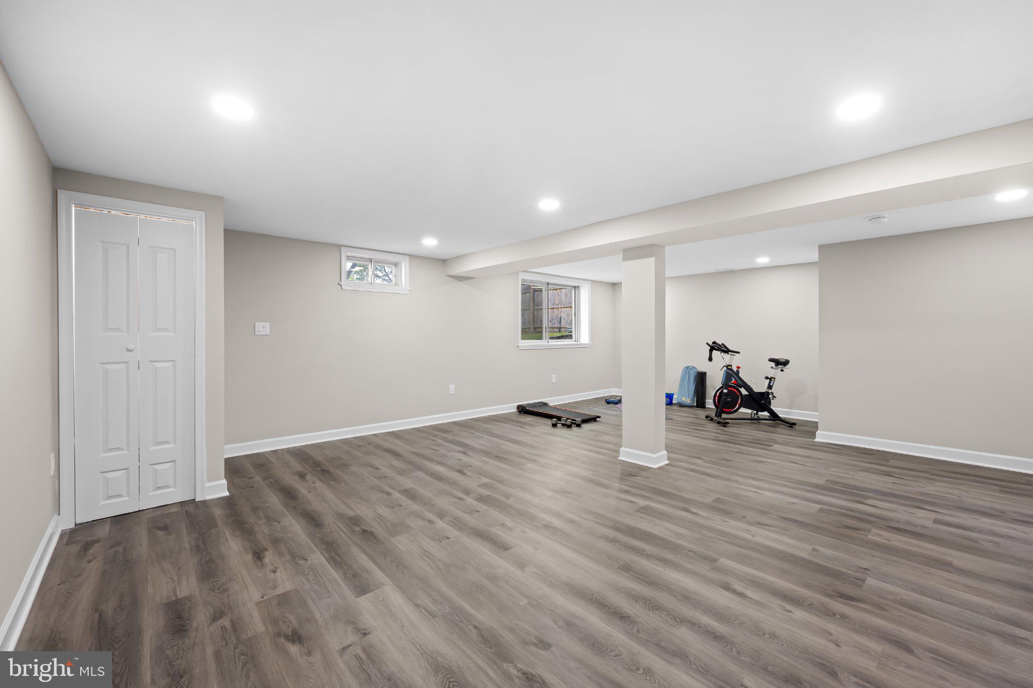 LINTHICUM HEIGHTS - Residential