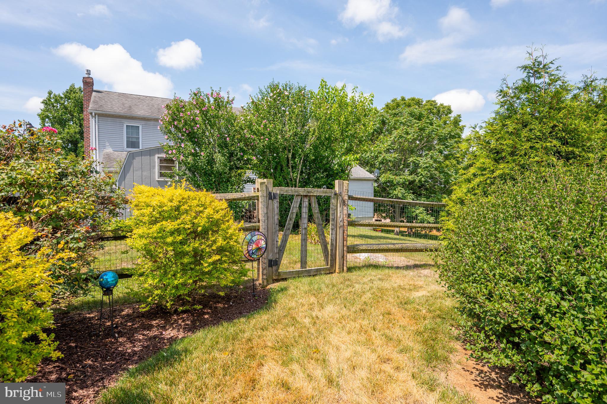 TUSCAWILLA HILLS - Residential