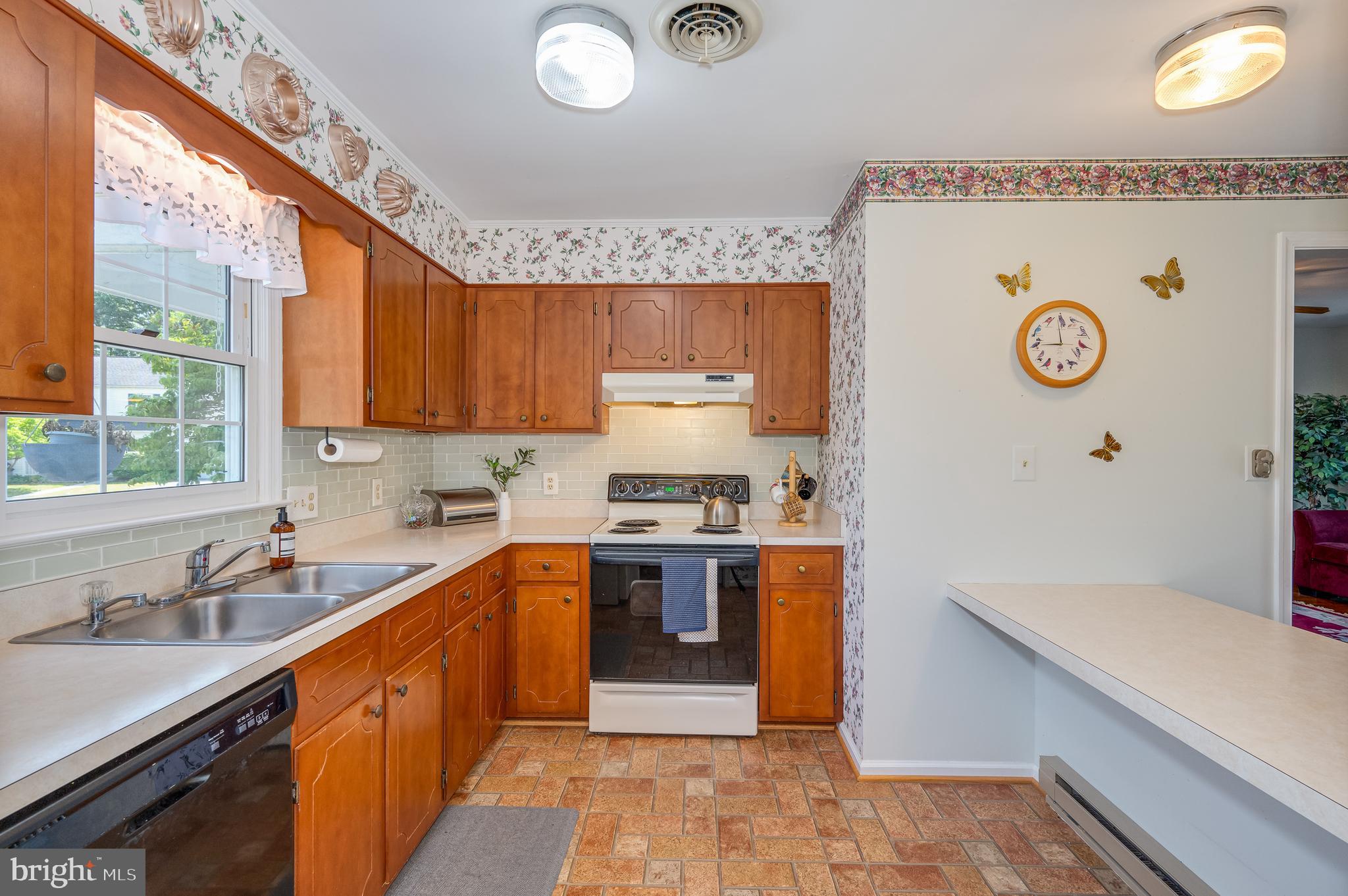 TUSCAWILLA HILLS - Residential