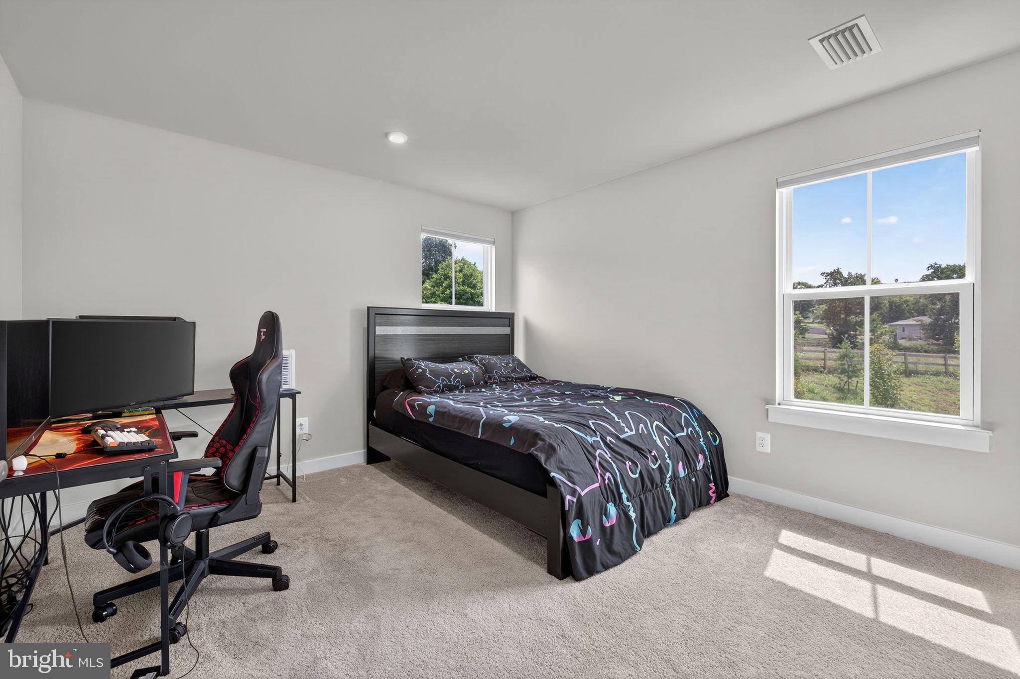 WARRENTON CHASE - Residential