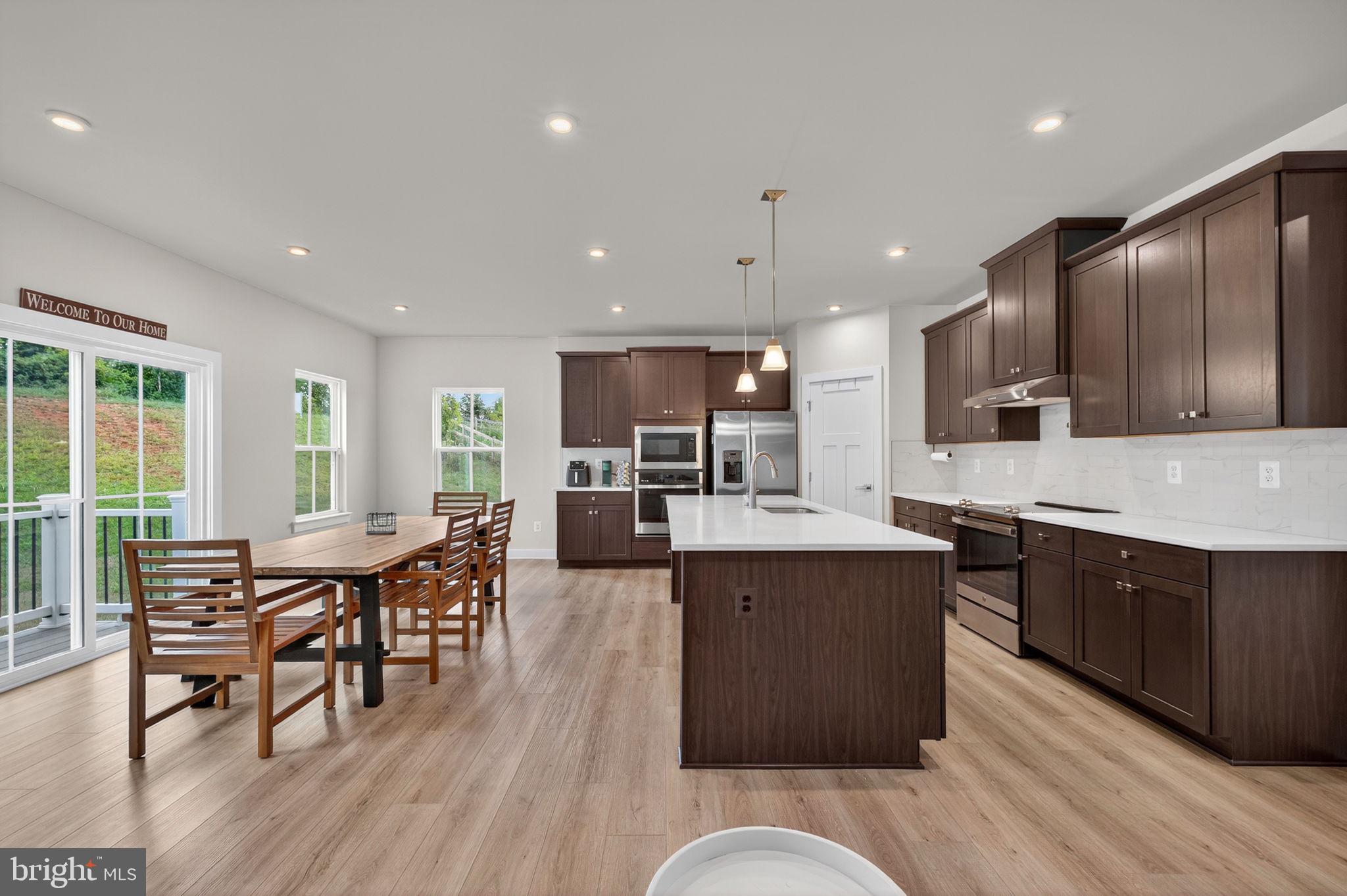 WARRENTON CHASE - Residential