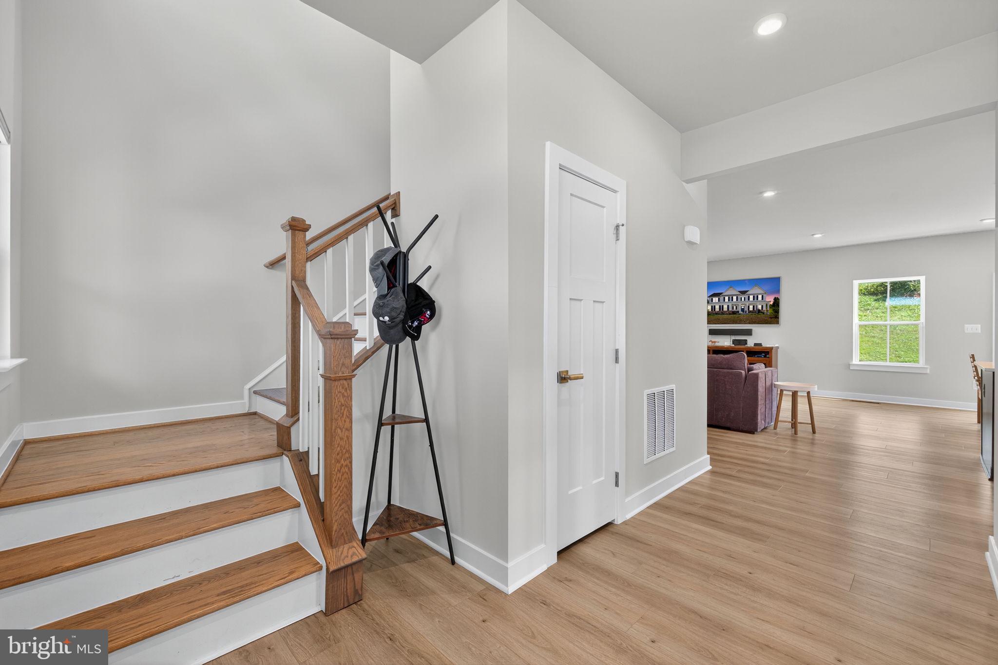 WARRENTON CHASE - Residential