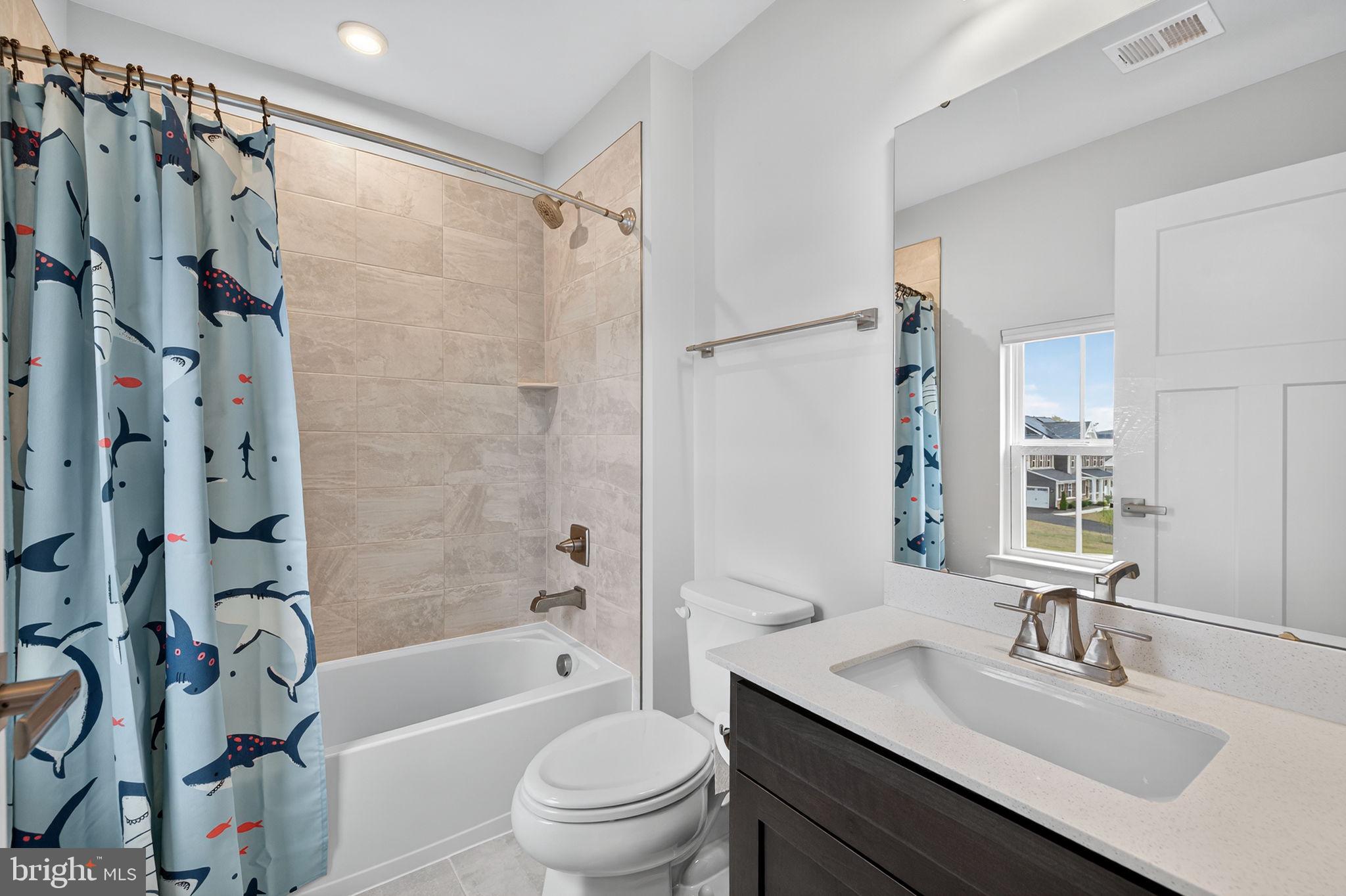 WARRENTON CHASE - Residential